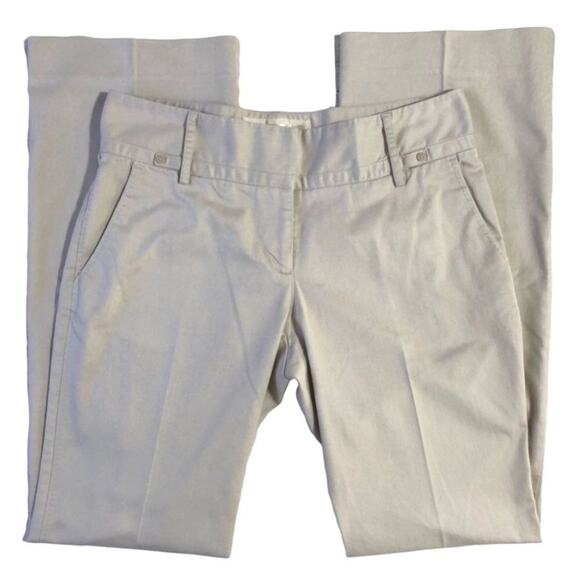 Old Navy Low-Waist Stretch Straight Leg Khaki Pants | Women's Size 6R - Picture 2 of 6